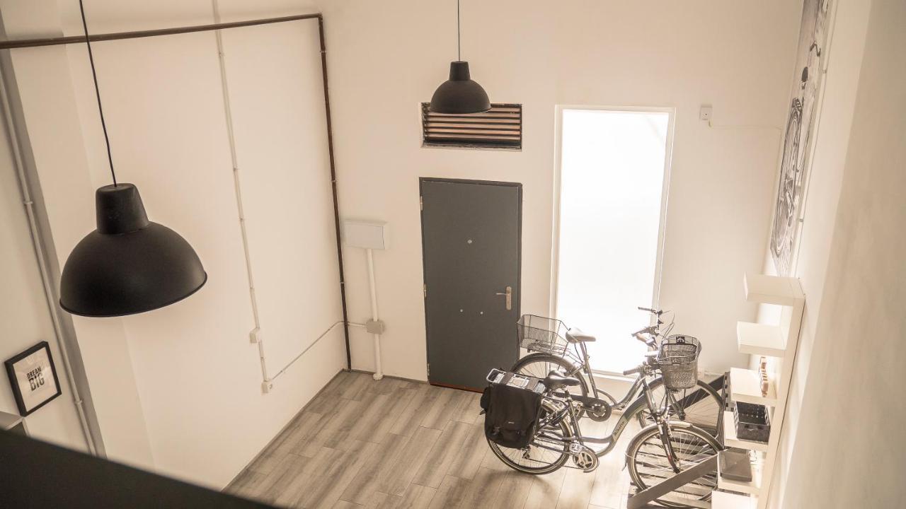 Amplio Apartamento Con Bicicletas Apartment Valencia Exterior photo